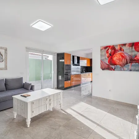 בית נופש Casa Miramar *